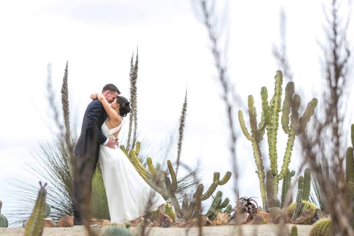  Marriage isn’t the touchdown; it’s getting the ball. It’s just not that hard. Open the fucking door for us. Seat us. Pay attention – we are doing our best to be valued and adored. Show us your best manners, wear your best clothes, clean yourself up for us. Say “Yes!” Worship us.